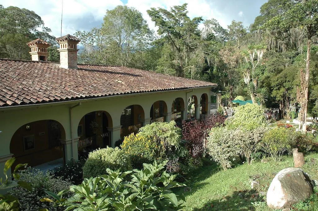 Hotel California Pacho