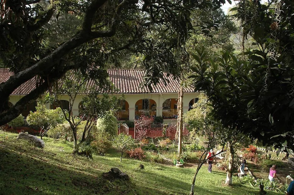 Hotel California Pacho 3*,  Colombia